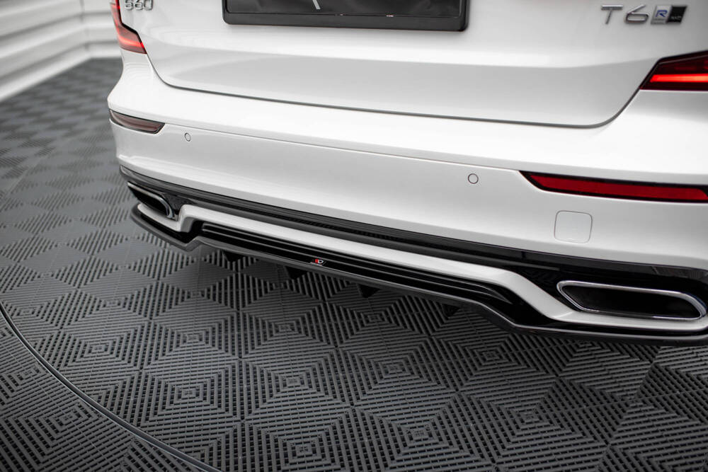 Añadido Difusor Maxton Volvo S60/V60 2018 -