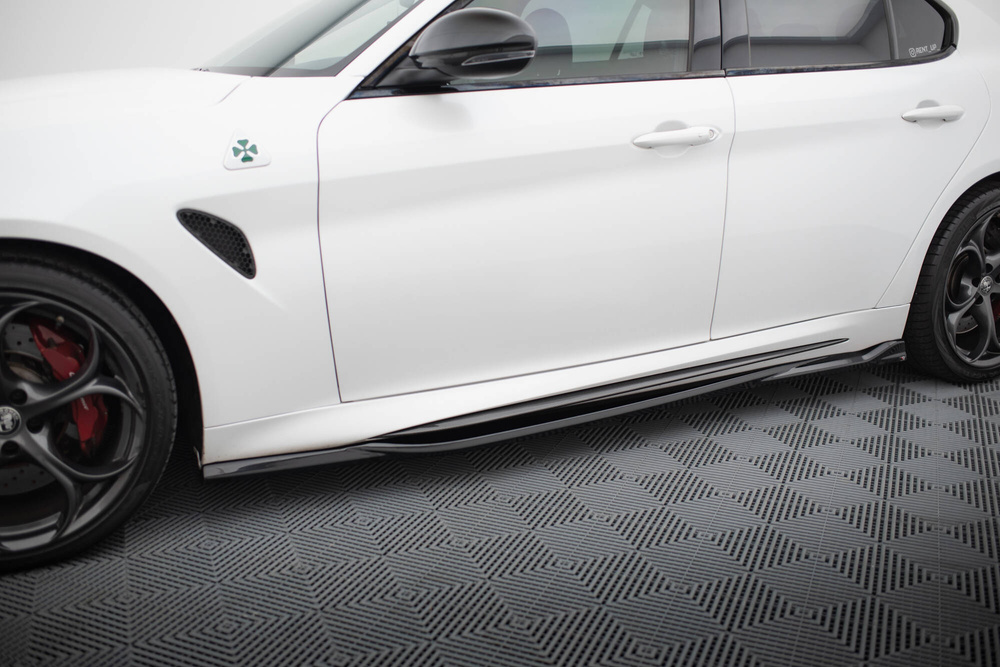 Taloneras Maxton ALFA ROMEO GIULIA Quadrifoglio 2016-