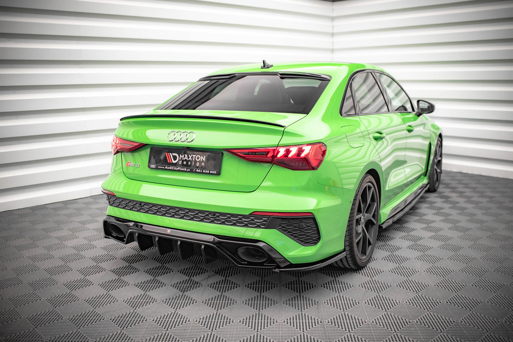 Añadido lateral Difusor Maxton Audi RS3 8Y Sedan 2020/24