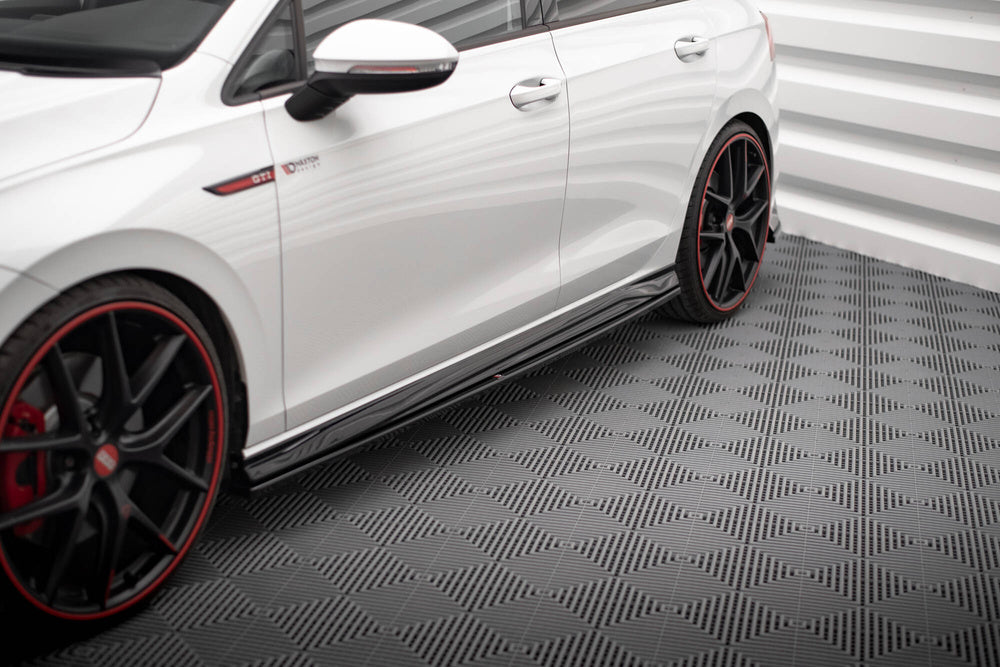 Taloneras Maxton V4 Golf Mk8 GTI / GTE / GTI Clubsport / GTD / R-Line 2020-