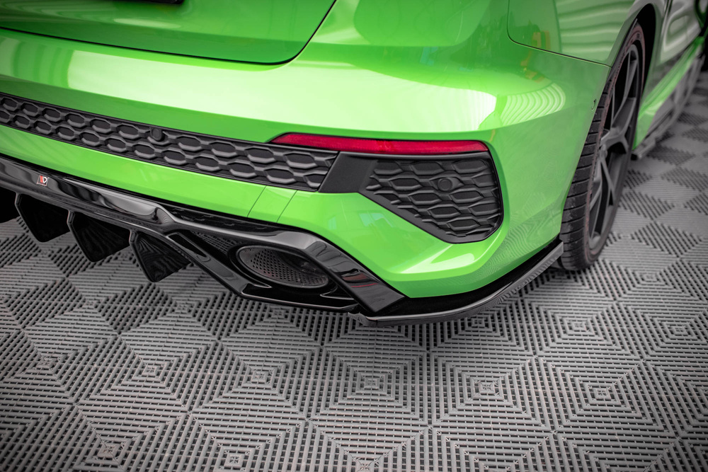 Añadido lateral Difusor Maxton Audi RS3 8Y Sedan 2020/24