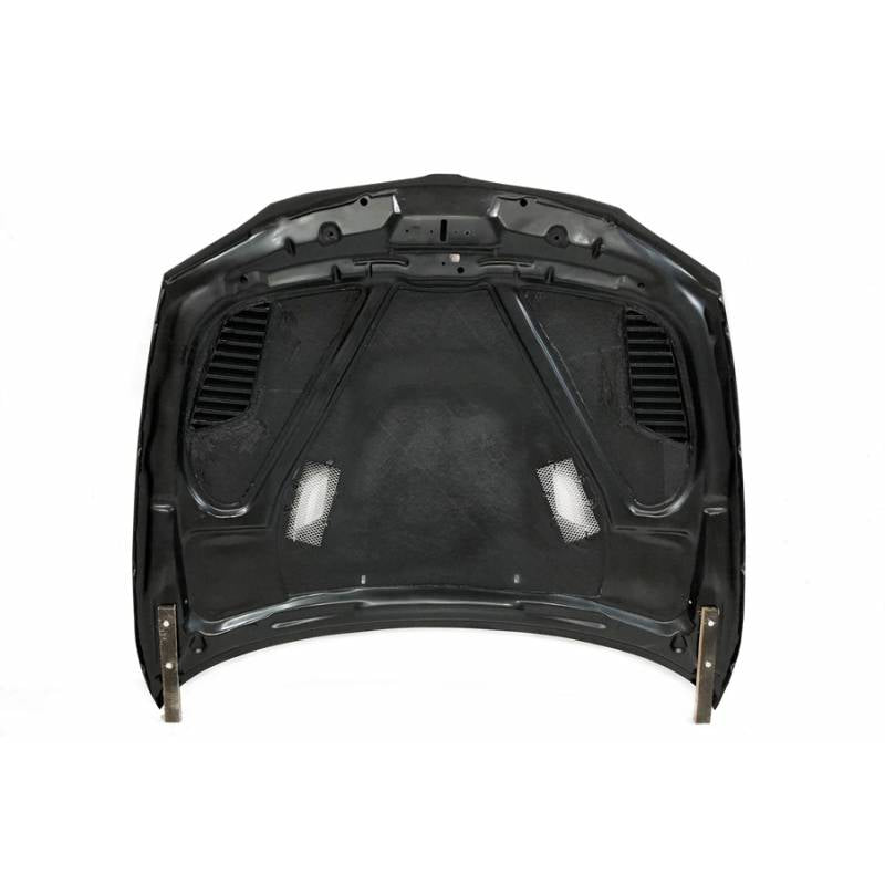 Capó Carbono BMW Serie 1 E81 / E82 / E87 / E88 Look M3 GTR 4 Tomas