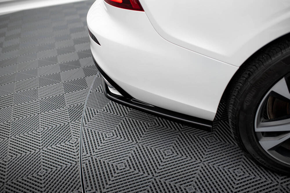 Añadido lateral difusor Maxton Volvo S60/V60 2018 -