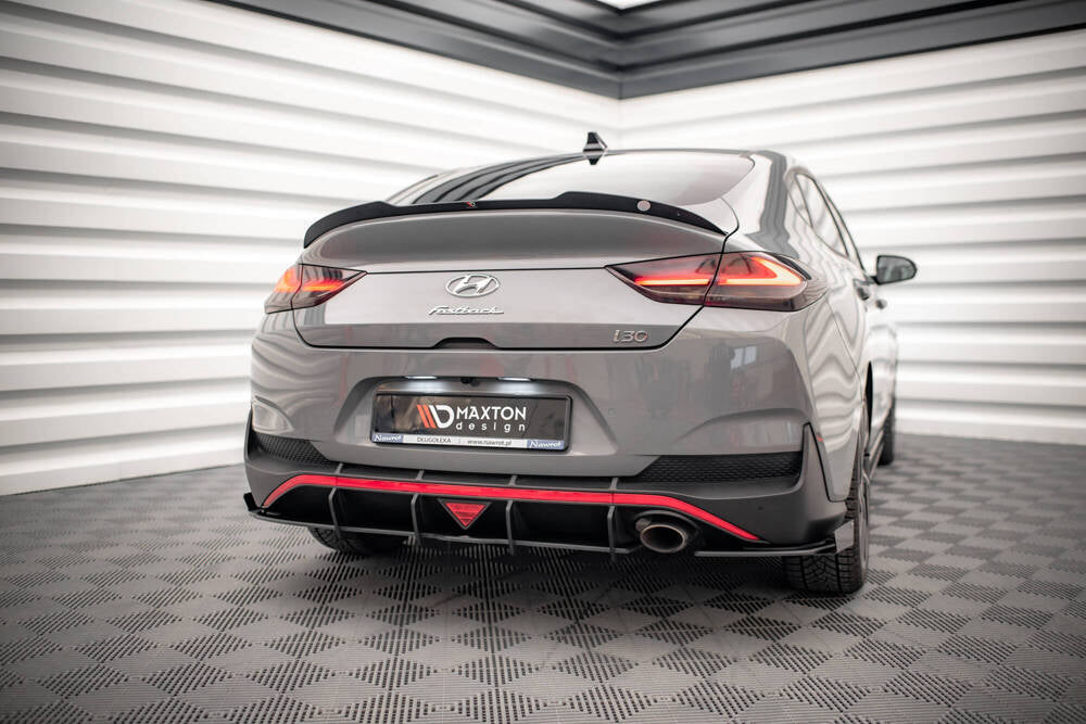 Añadido Difusor + flaps Maxton Hyundai i30 Nline fastback
