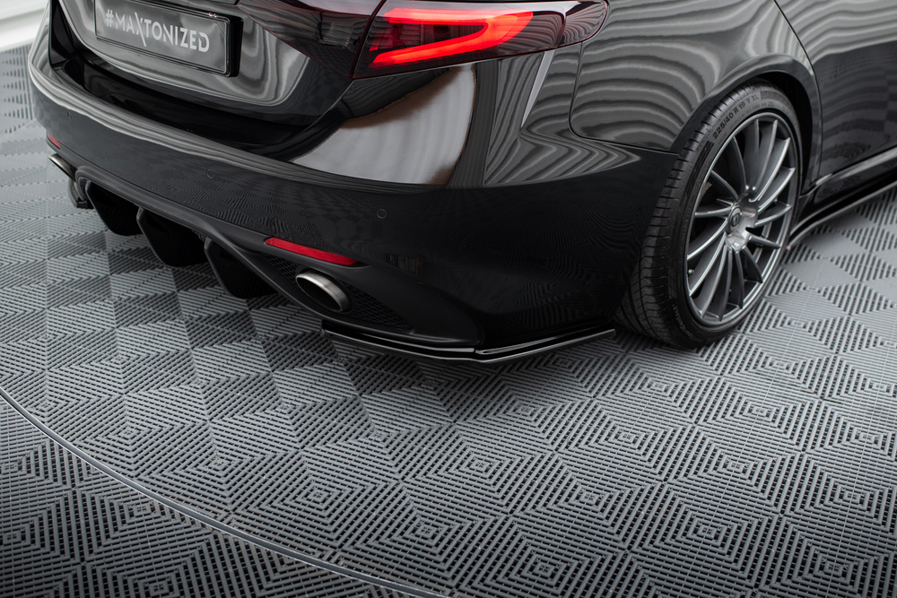Añadido lateral difusor Maxton ALFA ROMEO GIULIA VELOCE 2015-