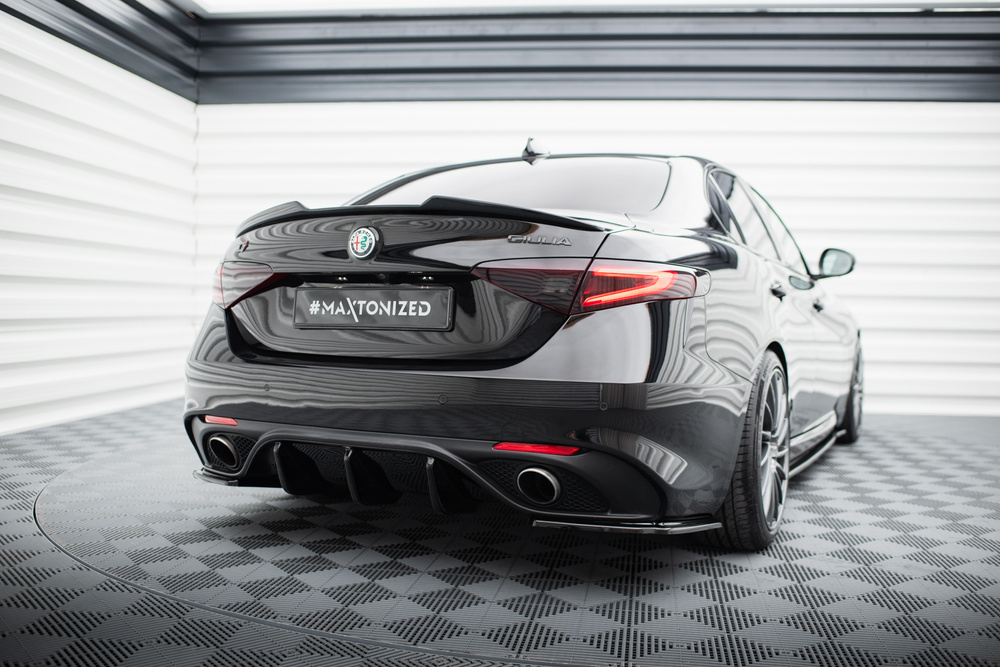 Añadido lateral difusor Maxton ALFA ROMEO GIULIA VELOCE 2015-