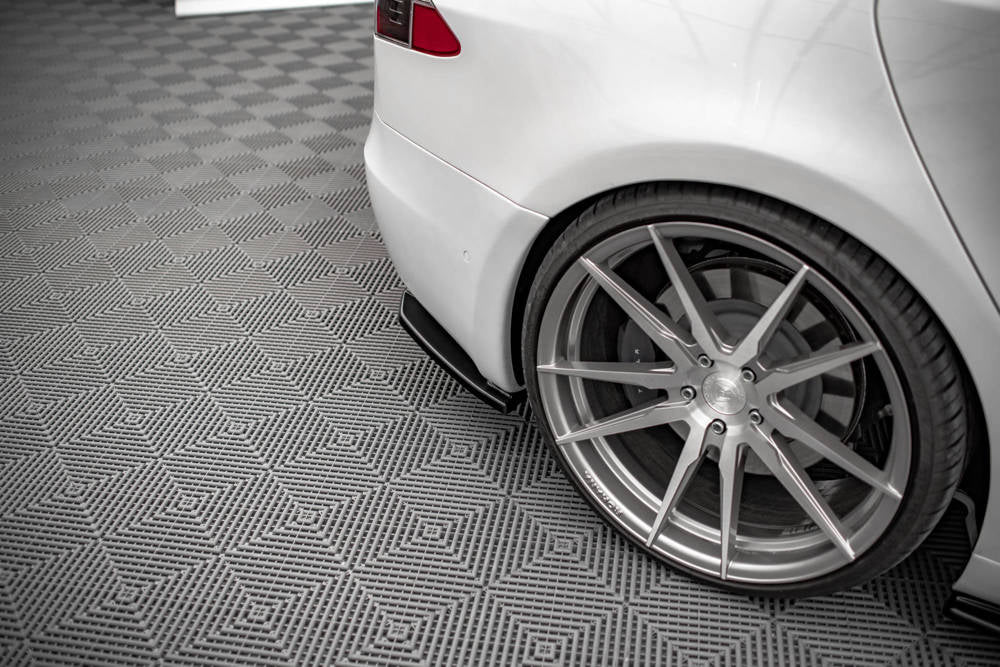 Añadido lateral difusor Maxton Tesla Model S 2016 - 2020