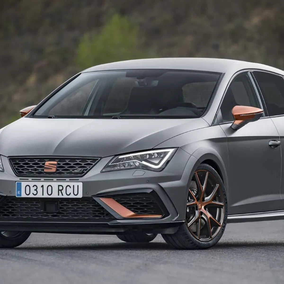 Kit de ensanche para Seat Leon mk3 FR / Cupra 2017-2020 (5 puertas)