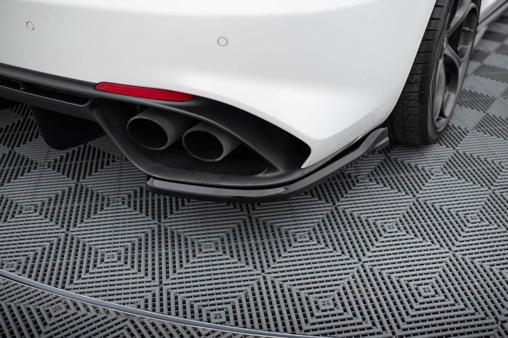Añadido lateral difusor Maxton ALFA ROMEO GIULIA Quadrifoglio 2016-