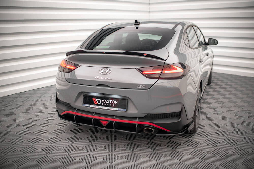 Añadido Difusor + flaps Maxton Hyundai i30 Nline fastback