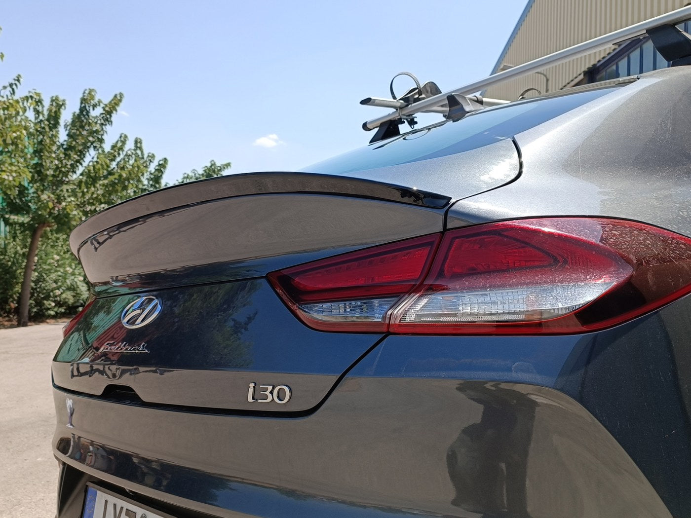 Añadido Aleron Motordrome Hyundai i30 Fastback Normal / Nline 2016-