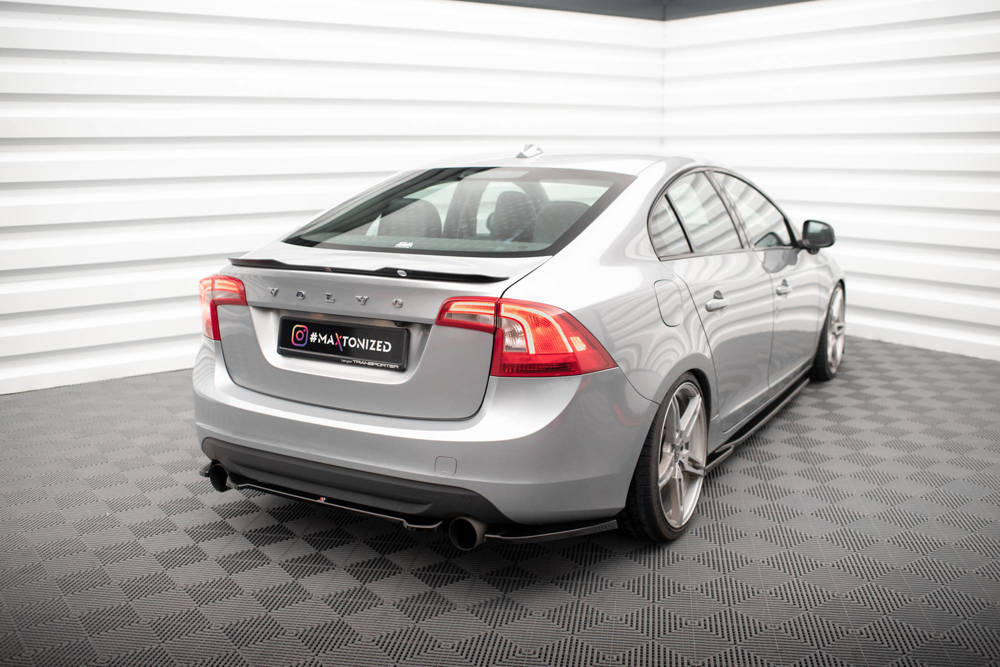 Añadido lateral difusor Maxton Volvo S60 2010/2014
