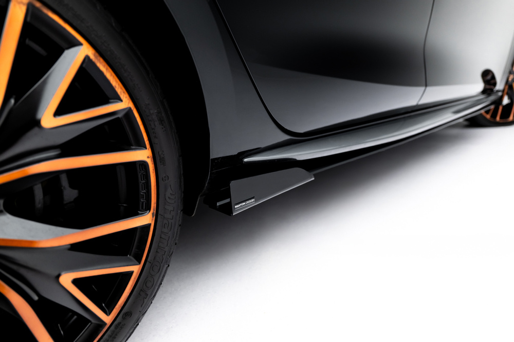 Taloneras Maxton pro + flaps aero Cupra Leon 2024-