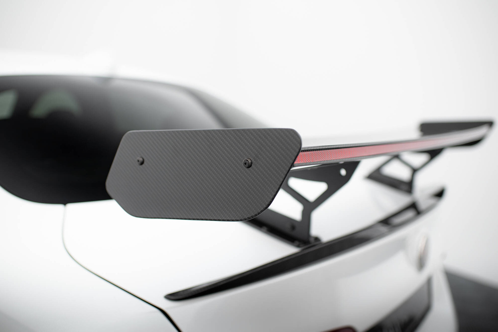 Aleron Carbono con led Maxton Alfa Romeo Giulia Quadrifoglio 2016 -