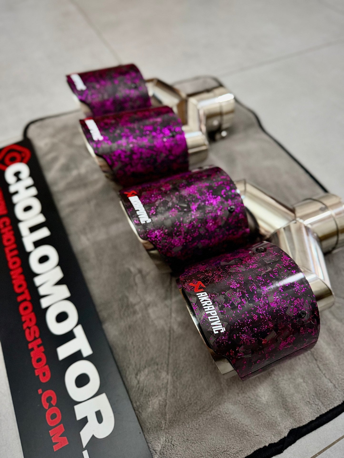 Colas escape dobles Carbono Forjado Morado