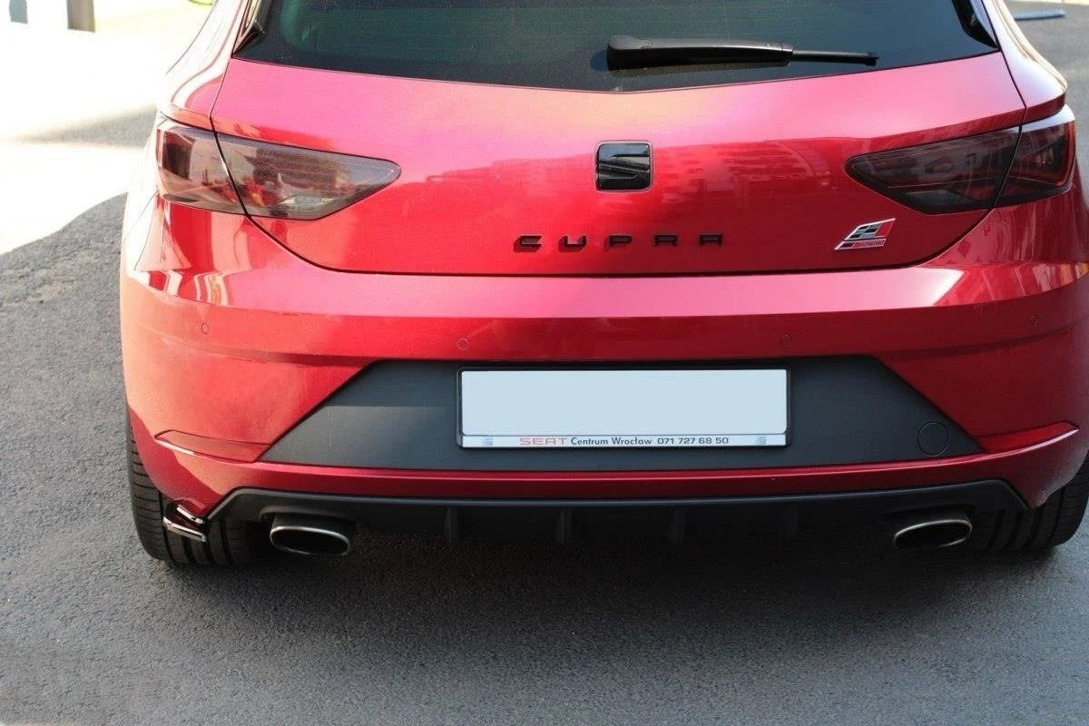 Añadido lateral difusor Maxton V2 Seat Leon Cupra mk3 2017/20
