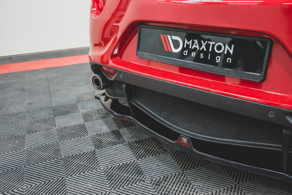 Añadido difusor Maxton ALFA ROMEO 4C 2013 / 2017