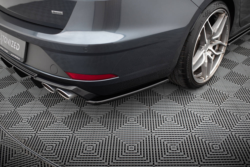 Añadido lateral difusor Maxton V2 Seat Leon mk3 ST 2017/20