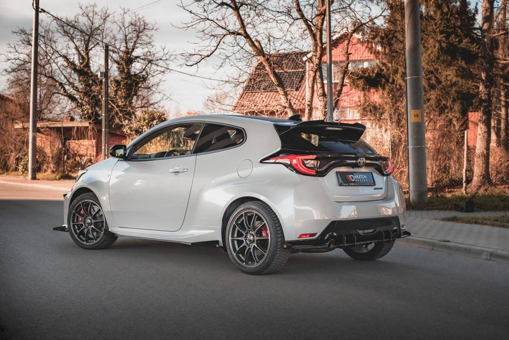 Taloneras Maxton street pro + flaps Toyota GR Yaris 2020 -