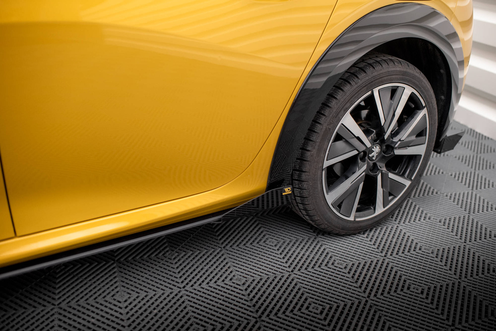 Taloneras maxton Pro + flaps Peugeot 208 GT 2019 - 2023