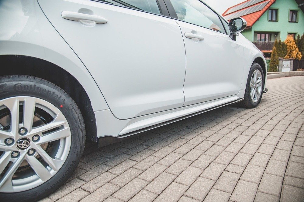 Taloneras Maxton Toyota Corolla XII Touring Sports 2019-