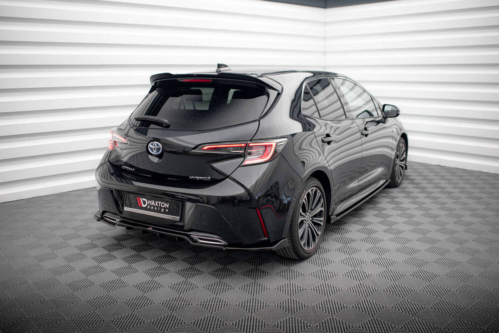 Añadido Difusor Racing Maxton Toyota Corolla XII Hatchback 2019-