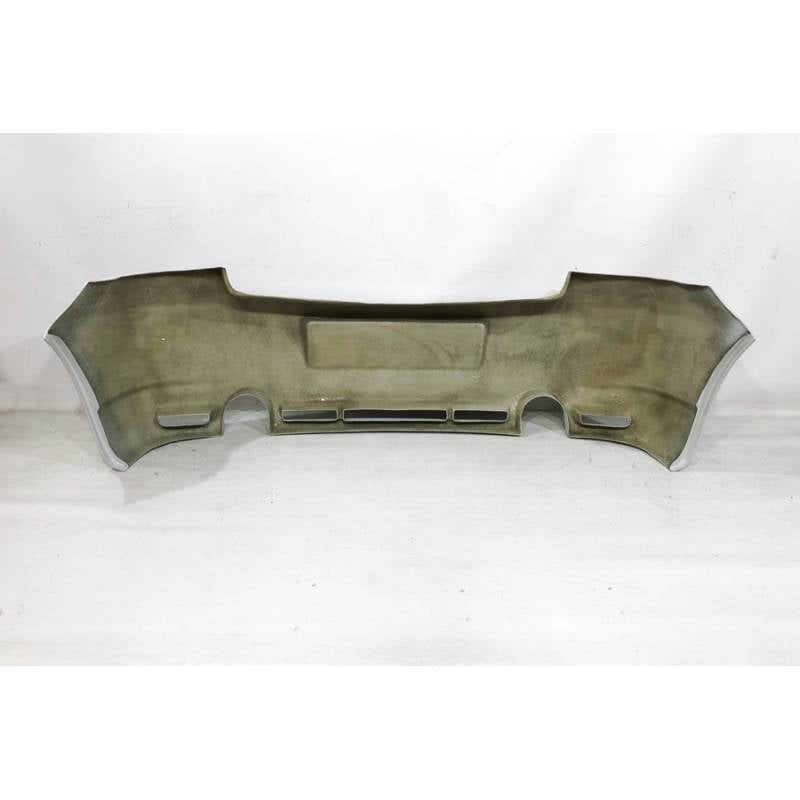 Paragolpes Trasero Volkswagen Golf 4 R32