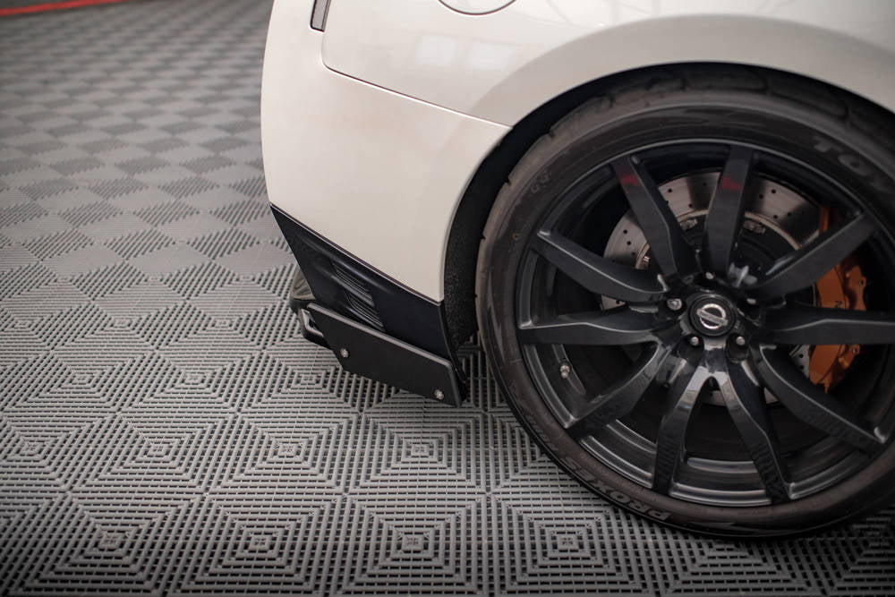 Añadido difusor maxton + flaps Nissan Gtr R35 2011/16