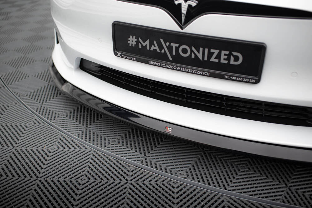 Lip Maxton V2 Tesla Model S Plaid 2021 -