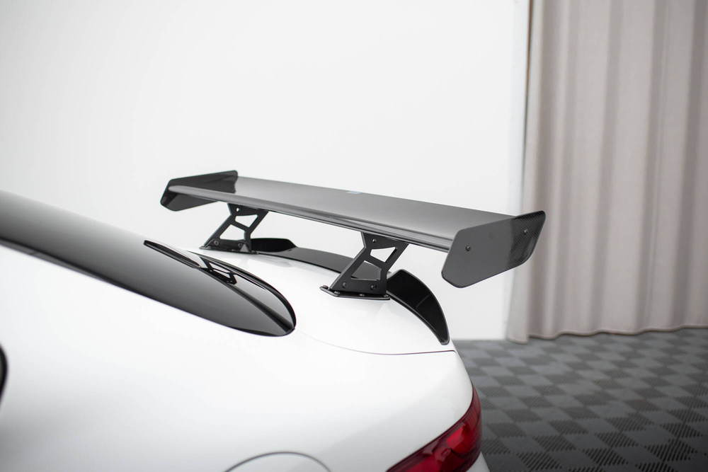 Aleron Carbono con led Maxton Alfa Romeo Giulia Quadrifoglio 2016 -