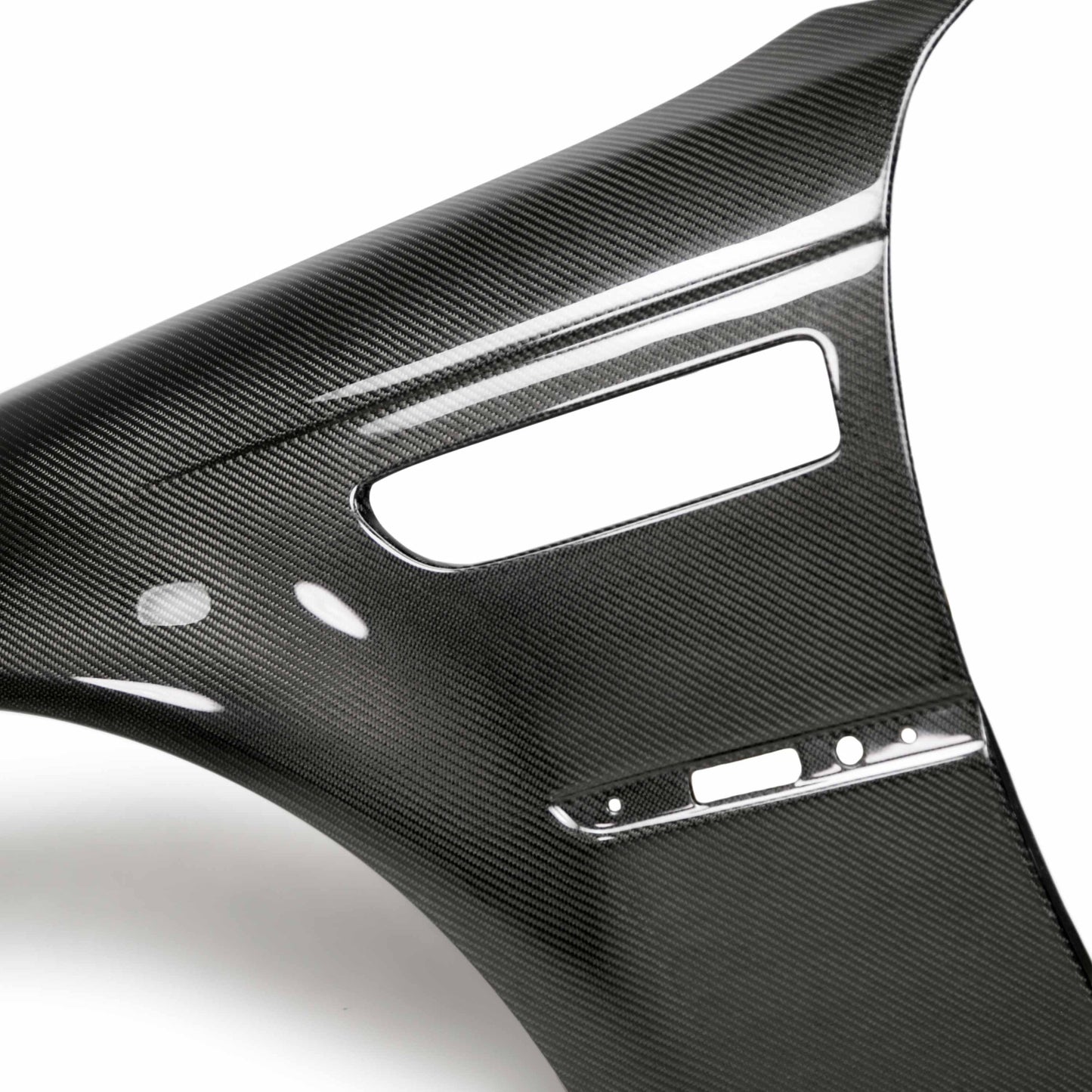Aletas delanteras de carbono Seibon para BMW M3 E46