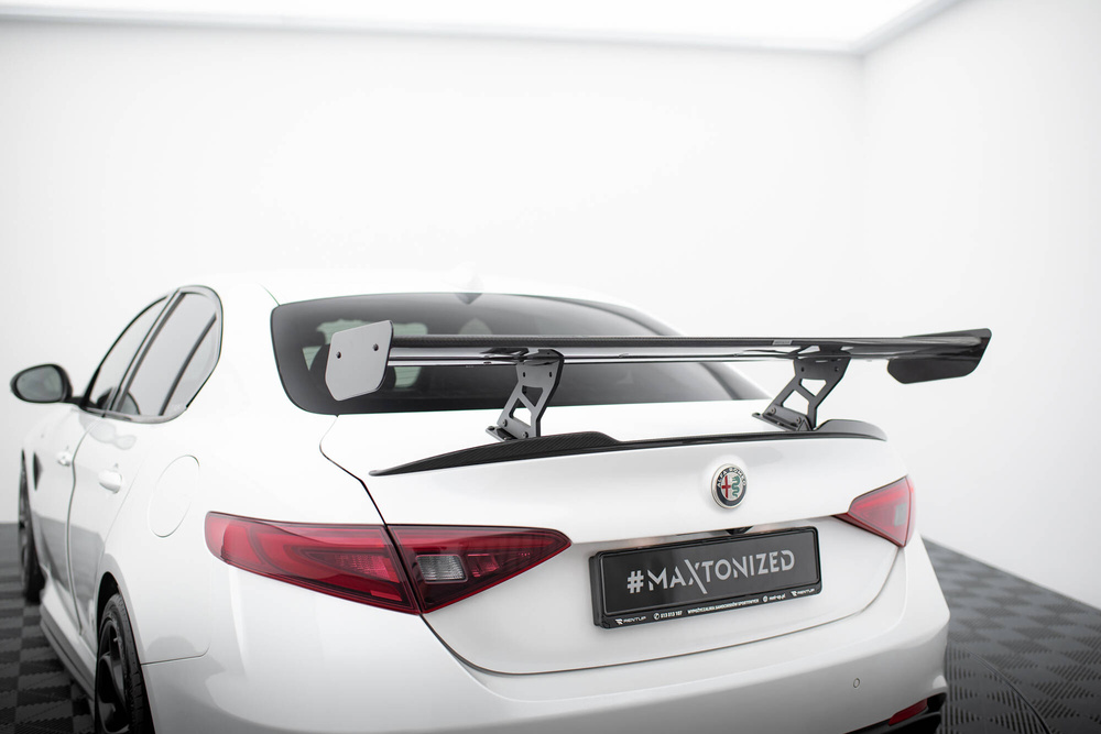 Aleron Carbono Maxton Alfa Romeo Giulia Quadrifoglio 2016 -