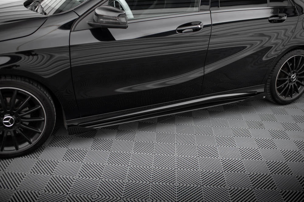 Taloneras Maxton Pro + flaps Mercedes Clase A W176 Amg Line 2015/18