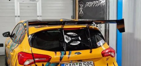 Aleron TCR Ford Focus mk4