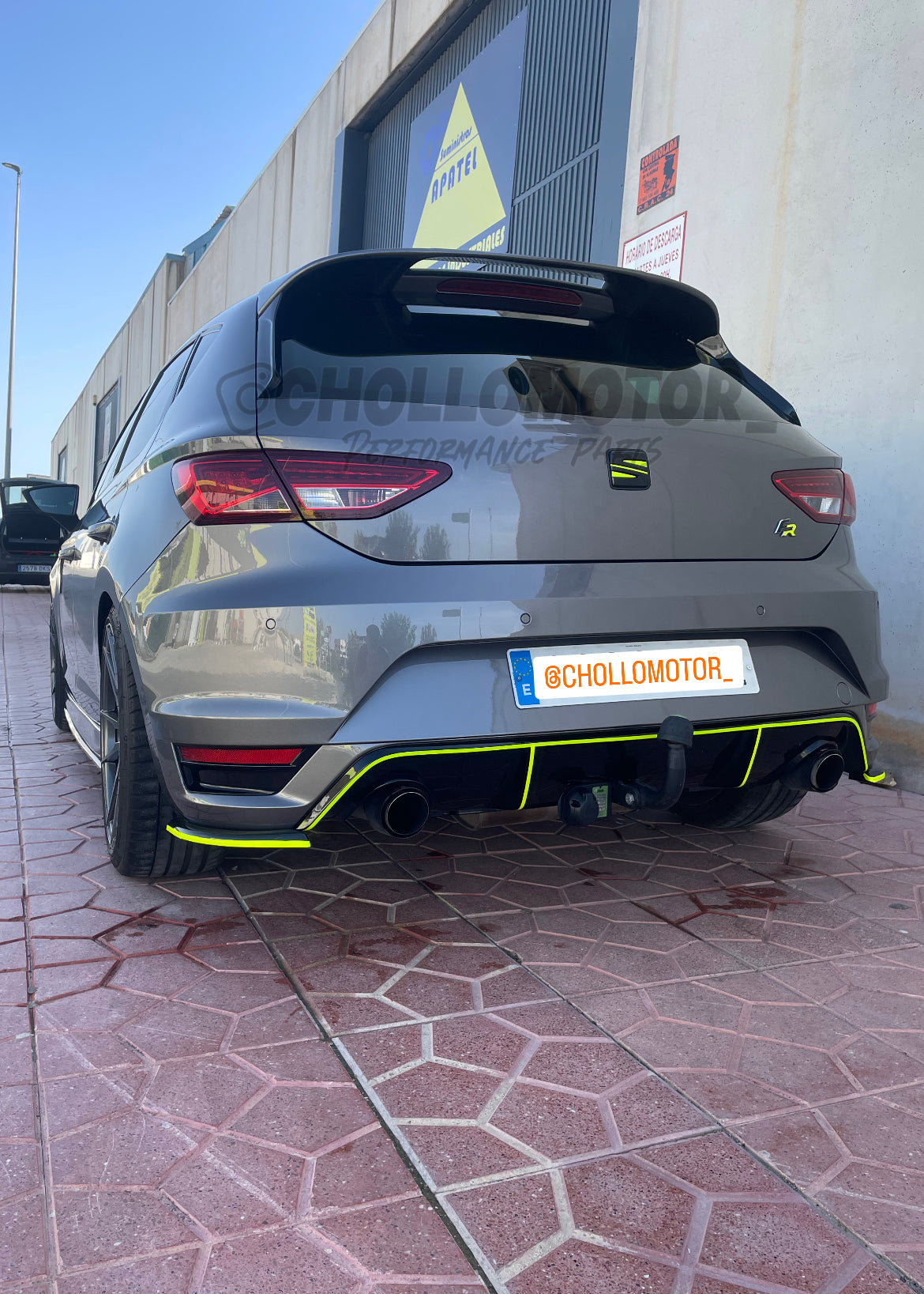 Aleron Cupra R seat leon mk3