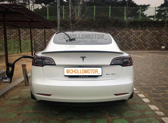 Aleron tesla model 3
