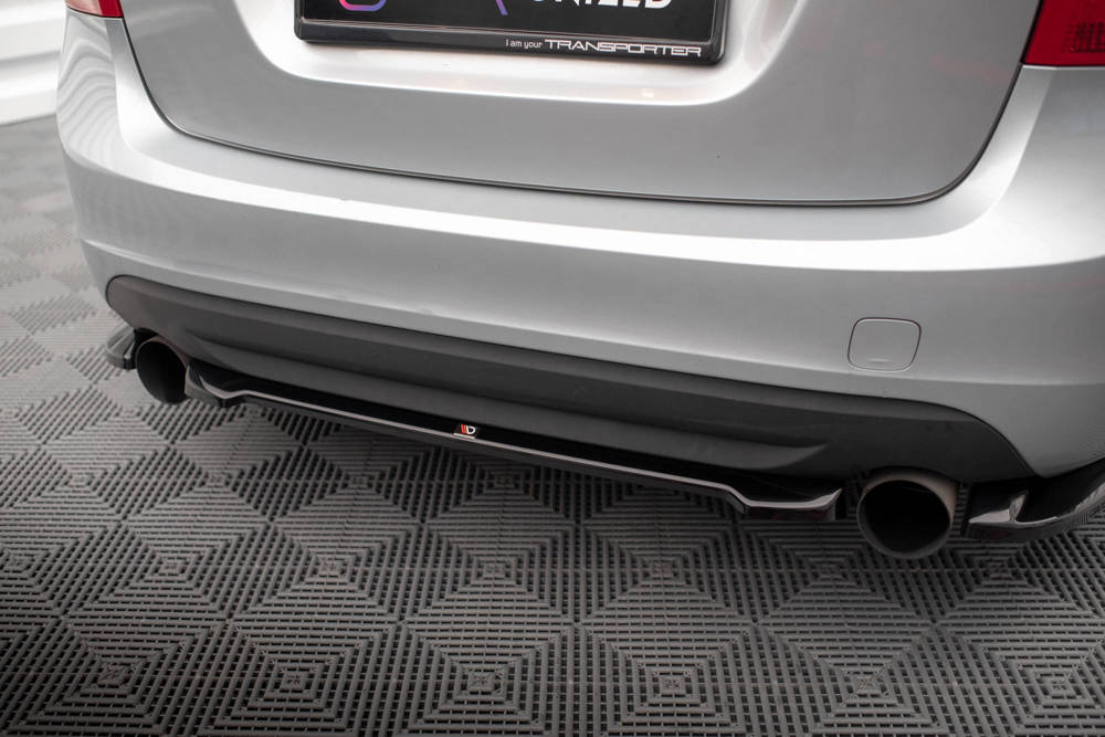 Añadido Difusor Maxton Volvo S60 2010/2014