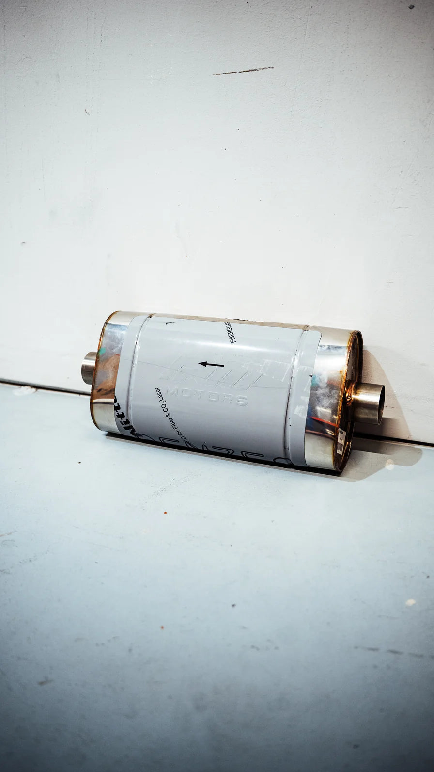 Silenciador Ovalado con embossing V4