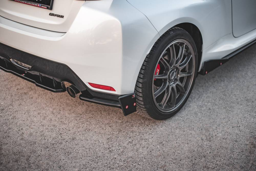 Añadido lateral difusor Maxton V2 + flaps Toyota Gr Yaris 2020-