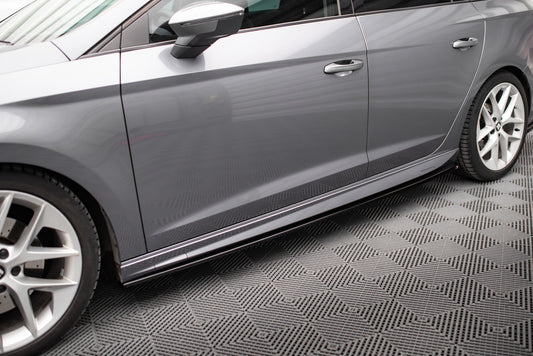 Añadido Taloneras kit aero Maxton V5 Seat león Mk3 todos