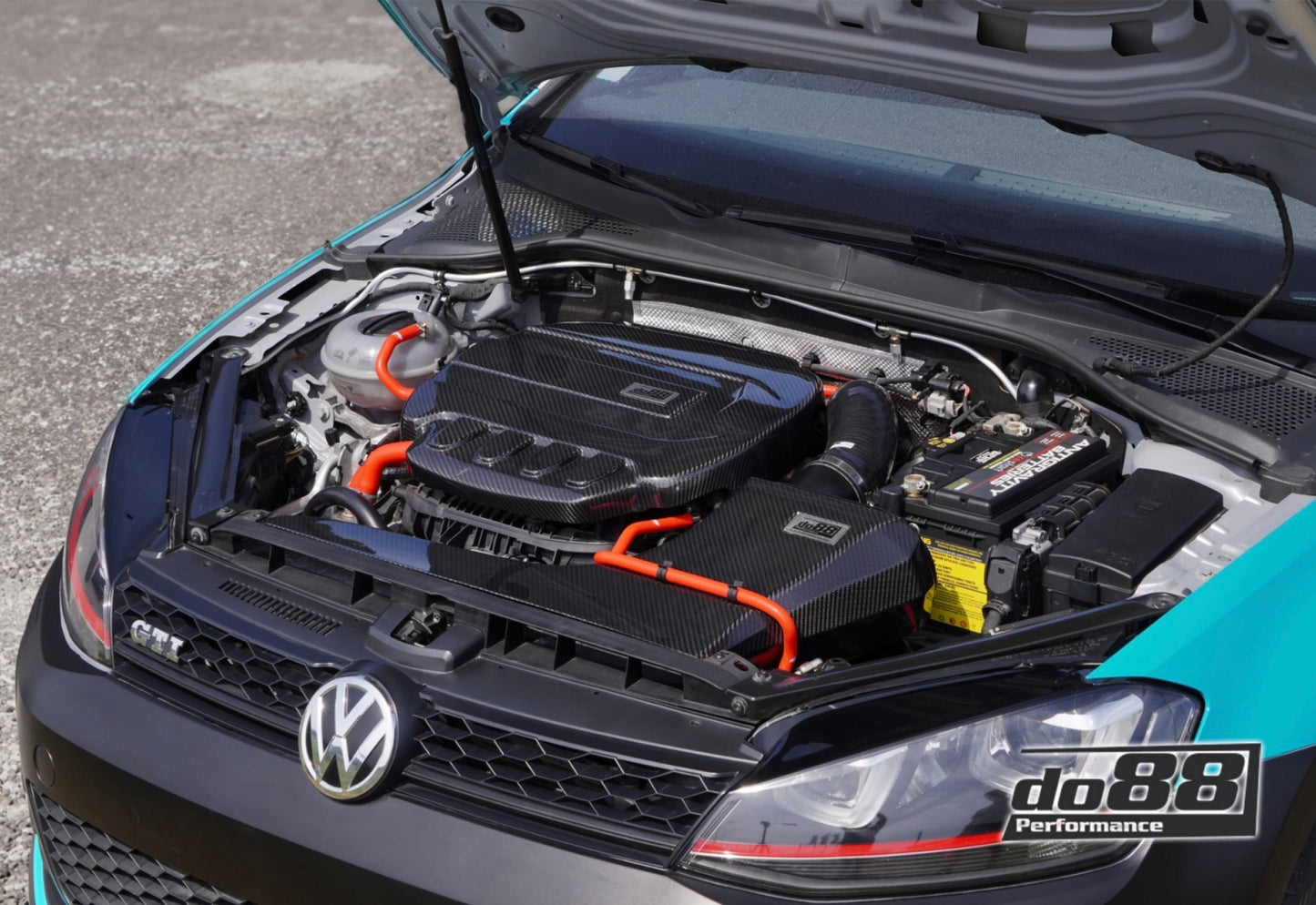 Tapa motor de carbono Golf mk7/mk7.5 GTI / GTI CS / GTI TCR / R  2.0Tsi