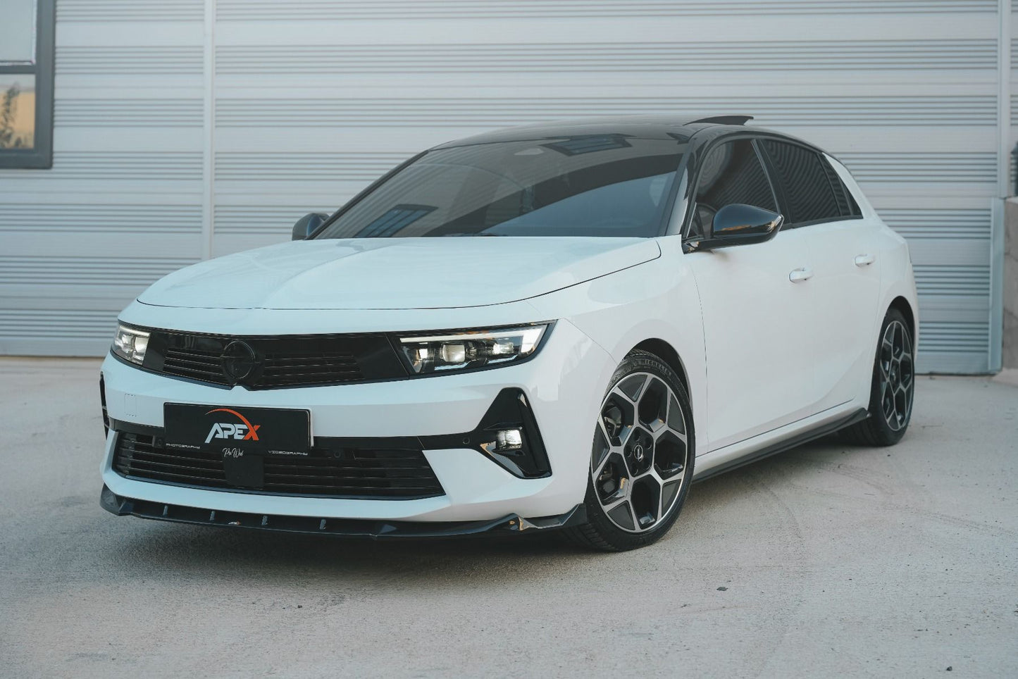 Lip Apex Opel Astra L 2020+