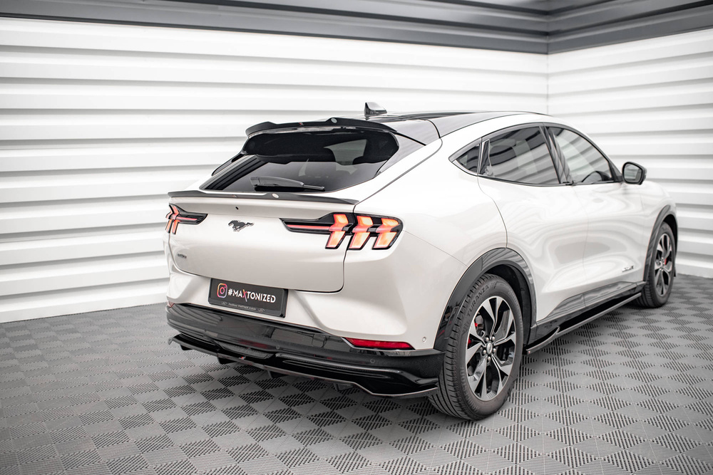 Difusor Maxton ford Mustang Mach-e 2020-