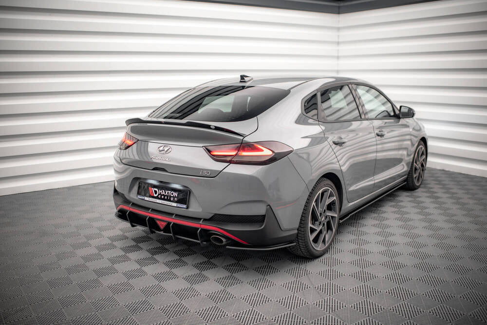 Añadido Difusor Maxton Hyundai i30 Nline fastback