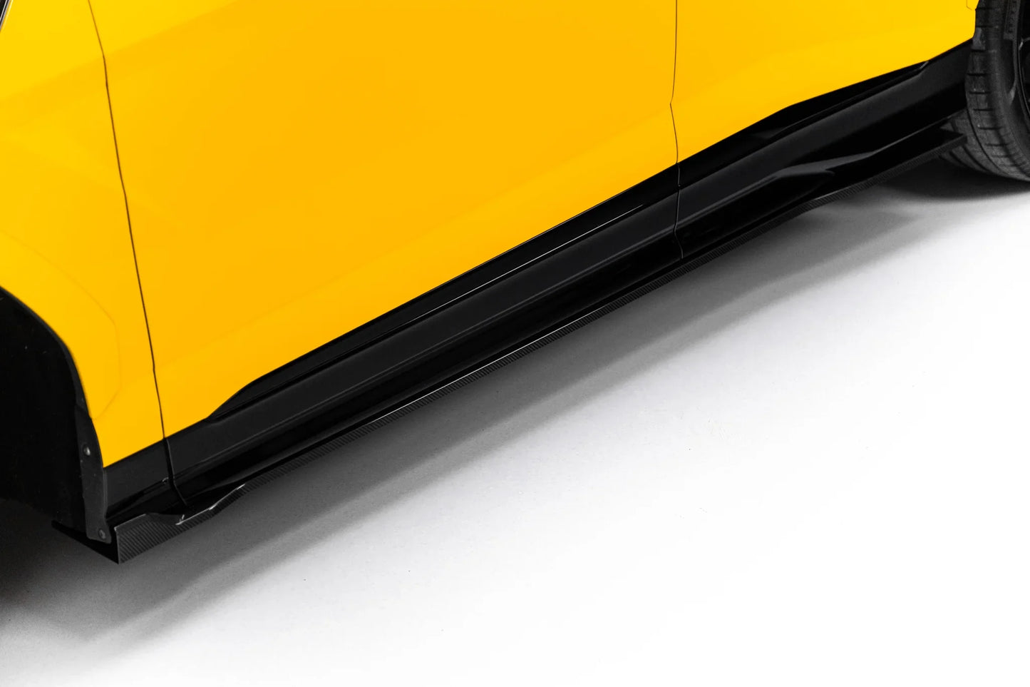 Taloneras Maxton Carbono prepeg Lamborghini Urus 2018/24