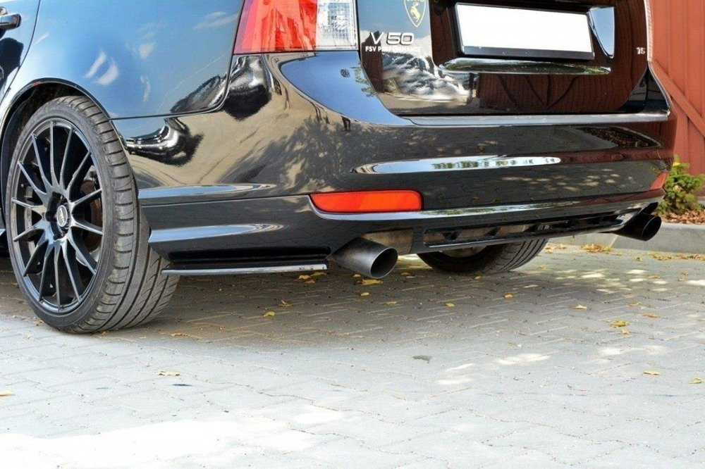 Añadido lateral difusor Maxton Volvo V50 2007/2012