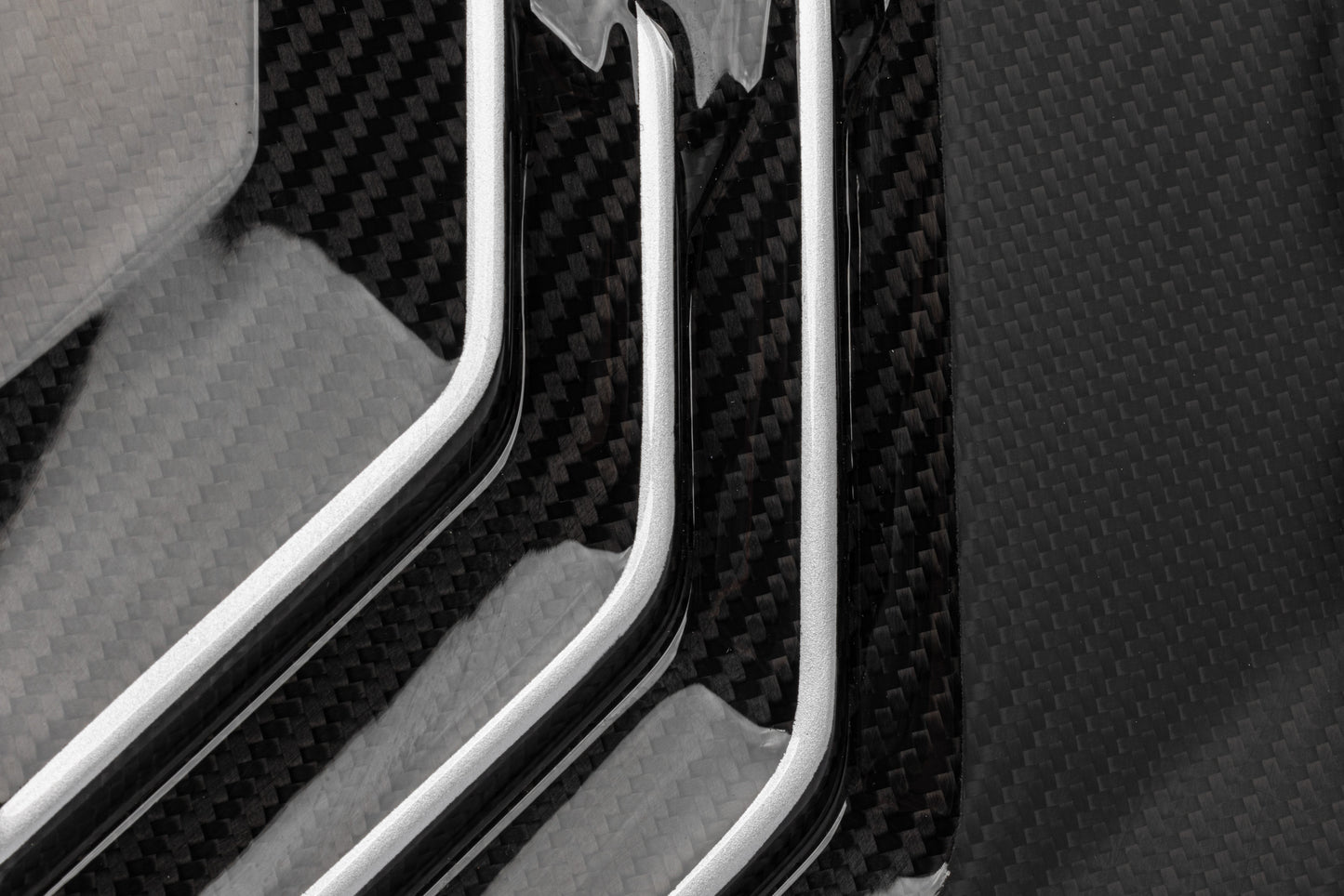 Tapa de motor de fibra de carbono APR para Audi RSQ8 / Lamborghini Urus / Cayenne 4.0T