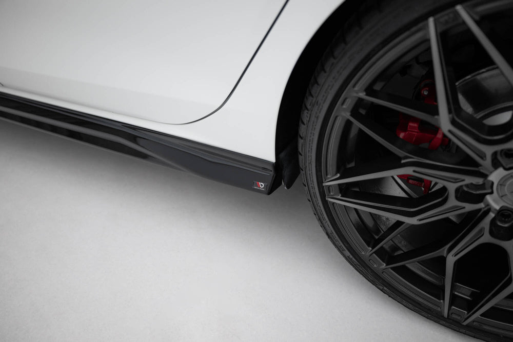 Taloneras Maxton V3 Golf Mk8 GTI / GTE / GTI Clubsport / GTD / R-Line  2020-