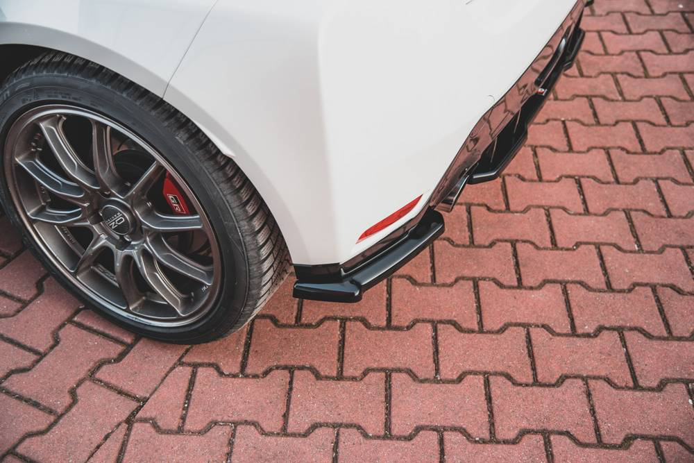 Añadido lateral difusor Maxton V1 Toyota Gr Yaris 2020-
