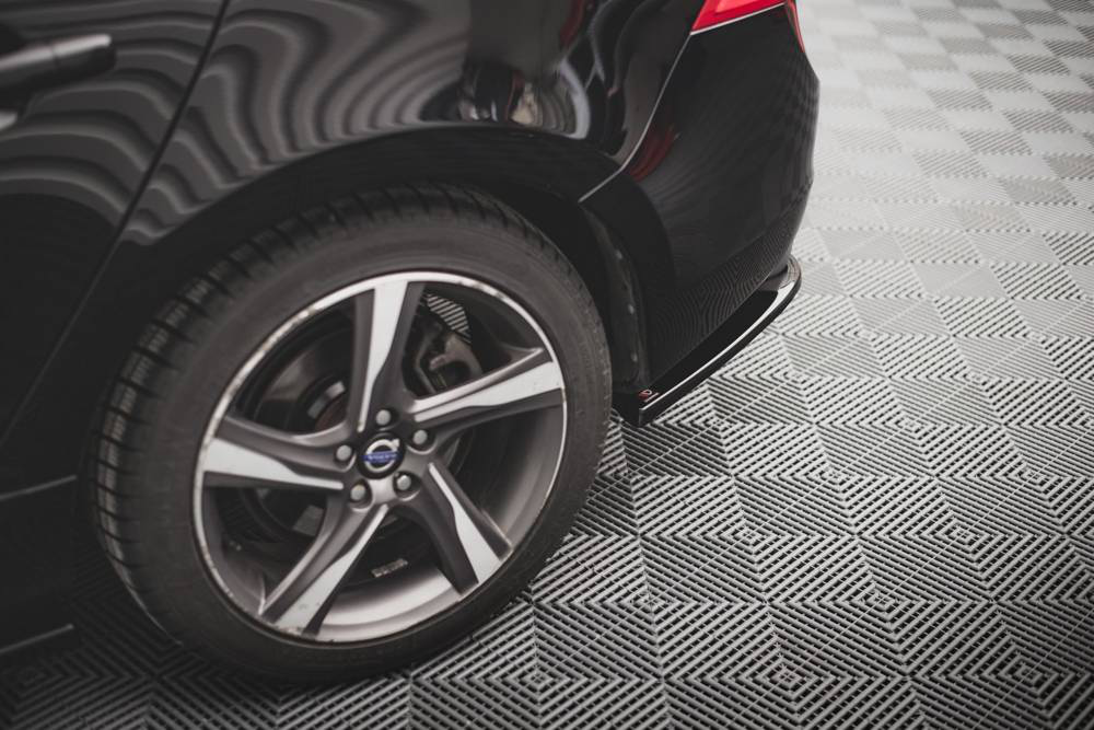 Añadido lateral difusor Maxton Volvo S60 2014-2018
